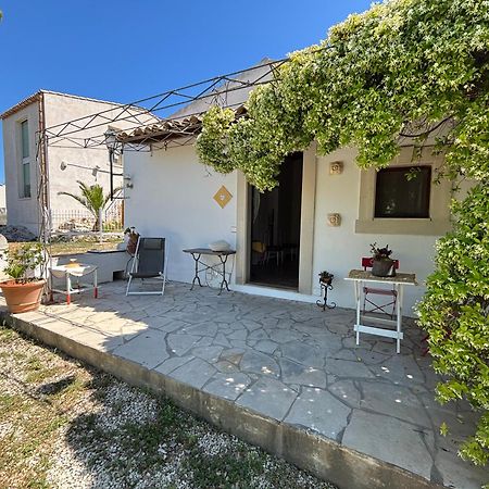 Il Casale Residence Plemmirio Exterior photo